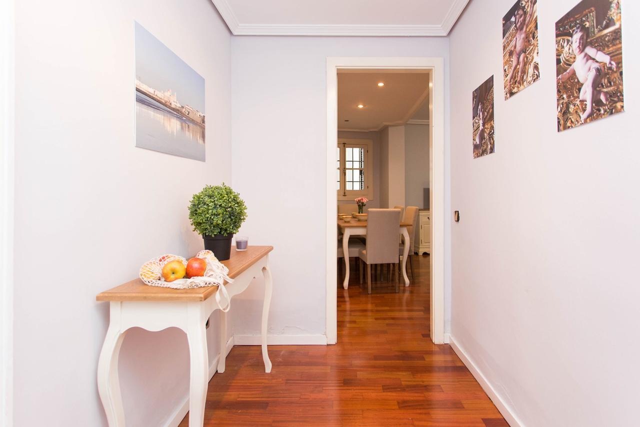 Svq Apartments - Patio Santa Cruz Sevilla Eksteriør billede