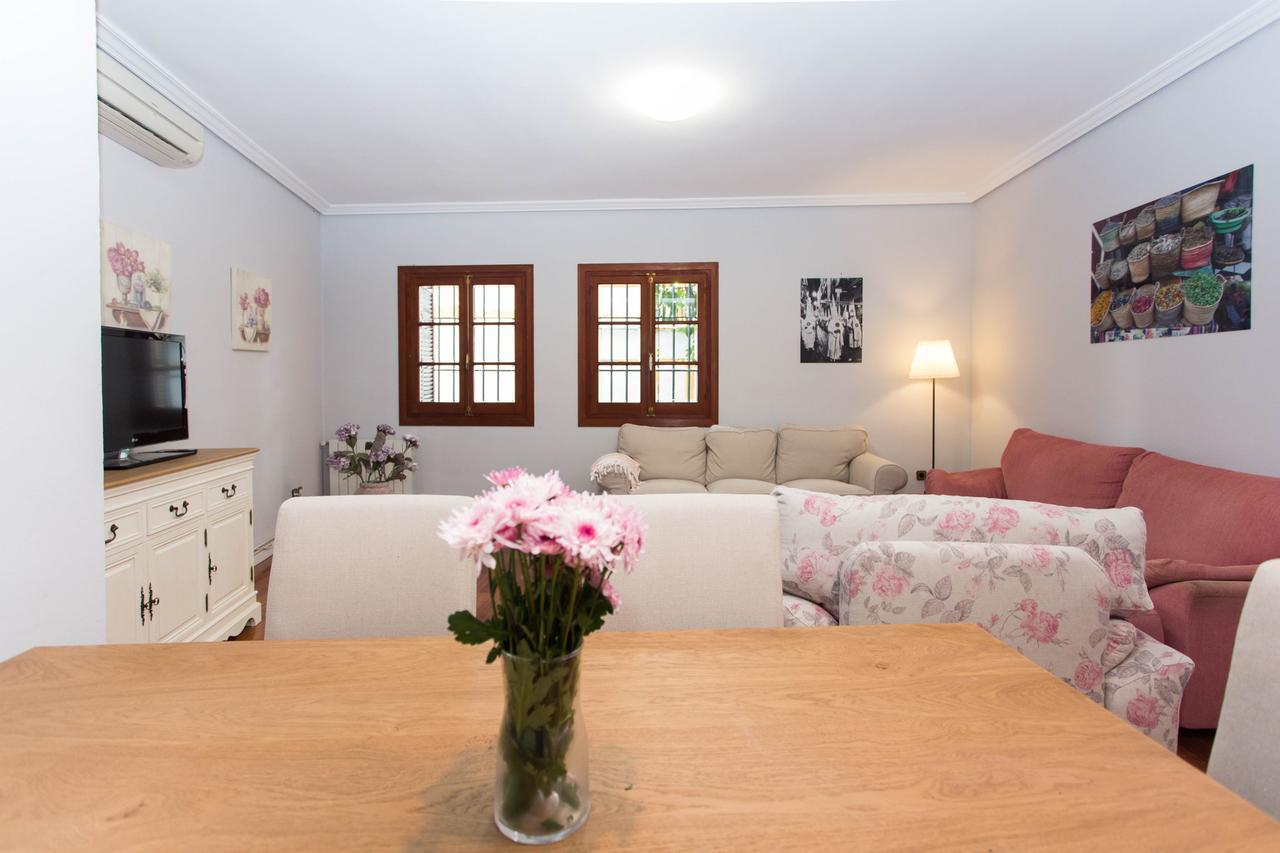 Svq Apartments - Patio Santa Cruz Sevilla Eksteriør billede